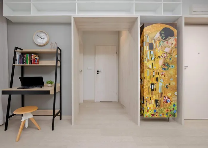 Kasprzaka Elegant In Wola With Parking By Renters *