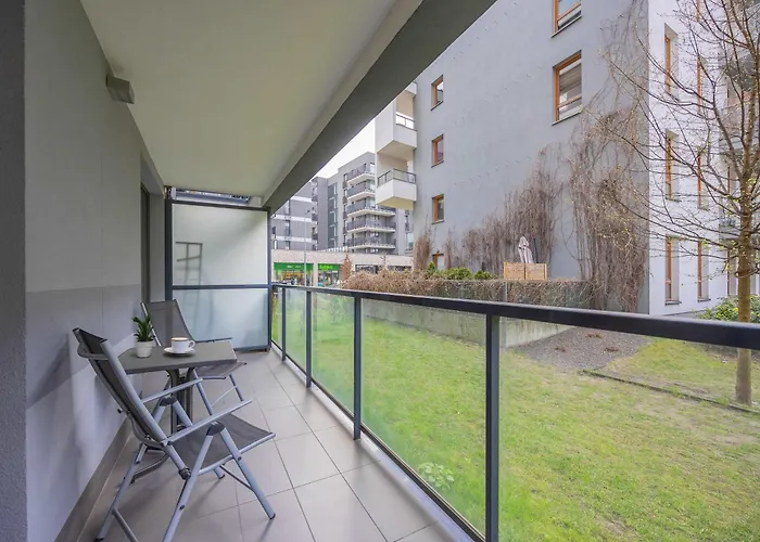 Kasprzaka Elegant In Wola With Parking By Renters شقة *