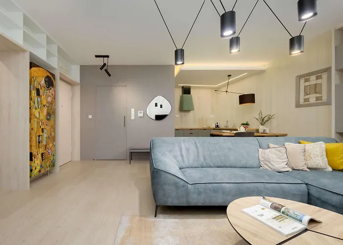 Kasprzaka Elegant In Wola With Parking By Renters شقة وارسو