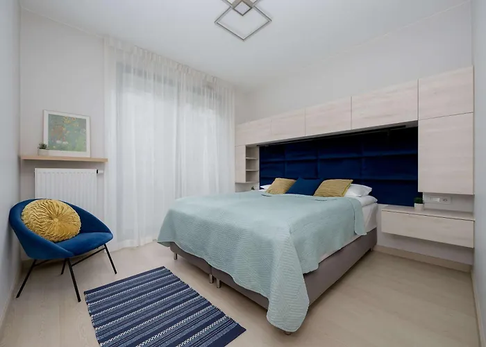 Kasprzaka Elegant In Wola With Parking By Renters *